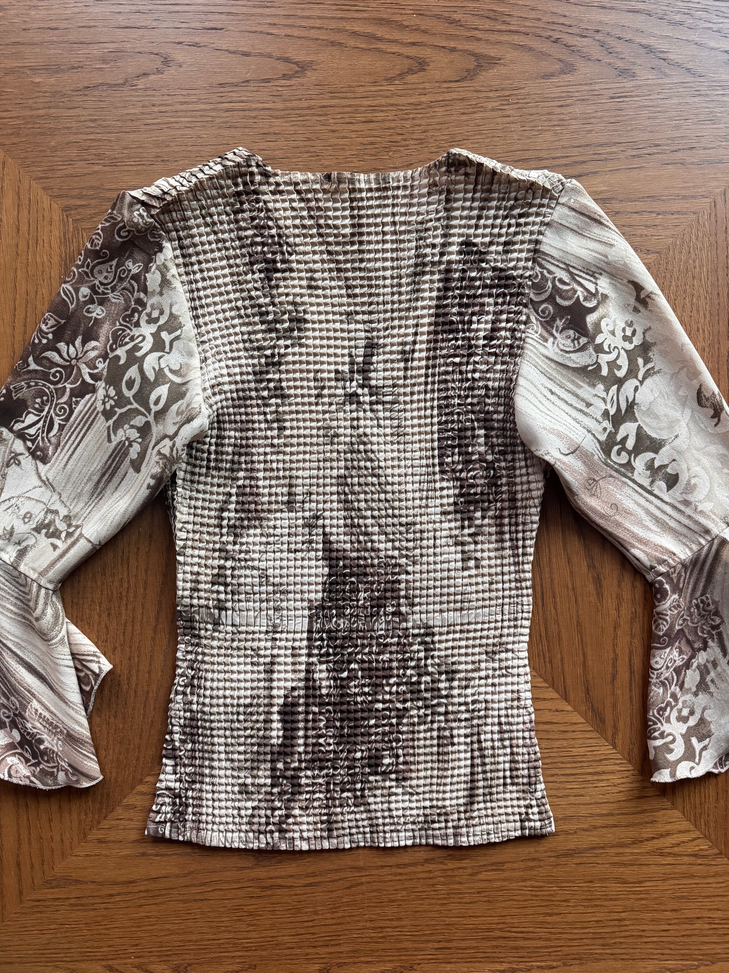 Vintage abstract textured top s