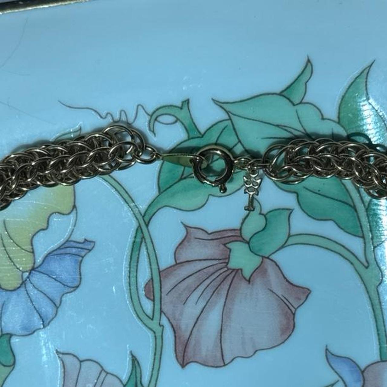 Vintage Crown Trifari gold tone mesh chain necklace