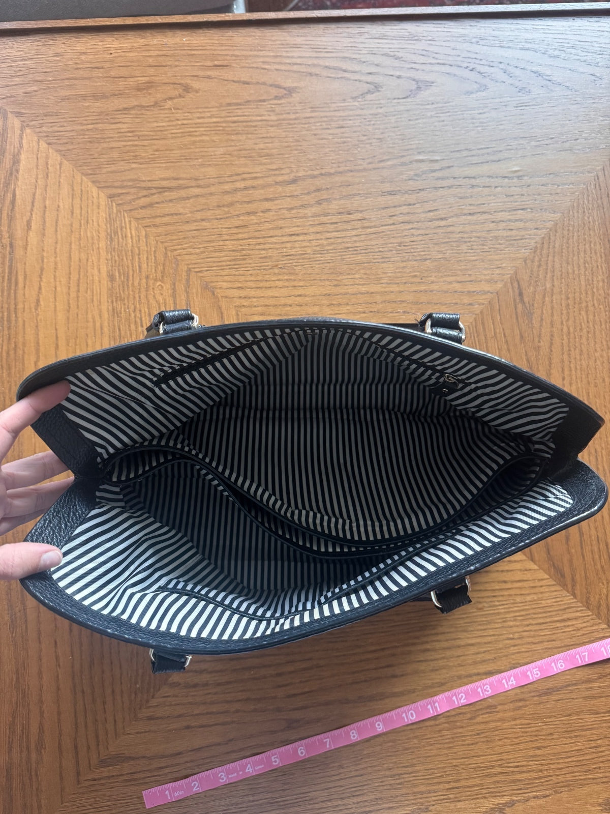 Kate Spade black leather shoulder tote
