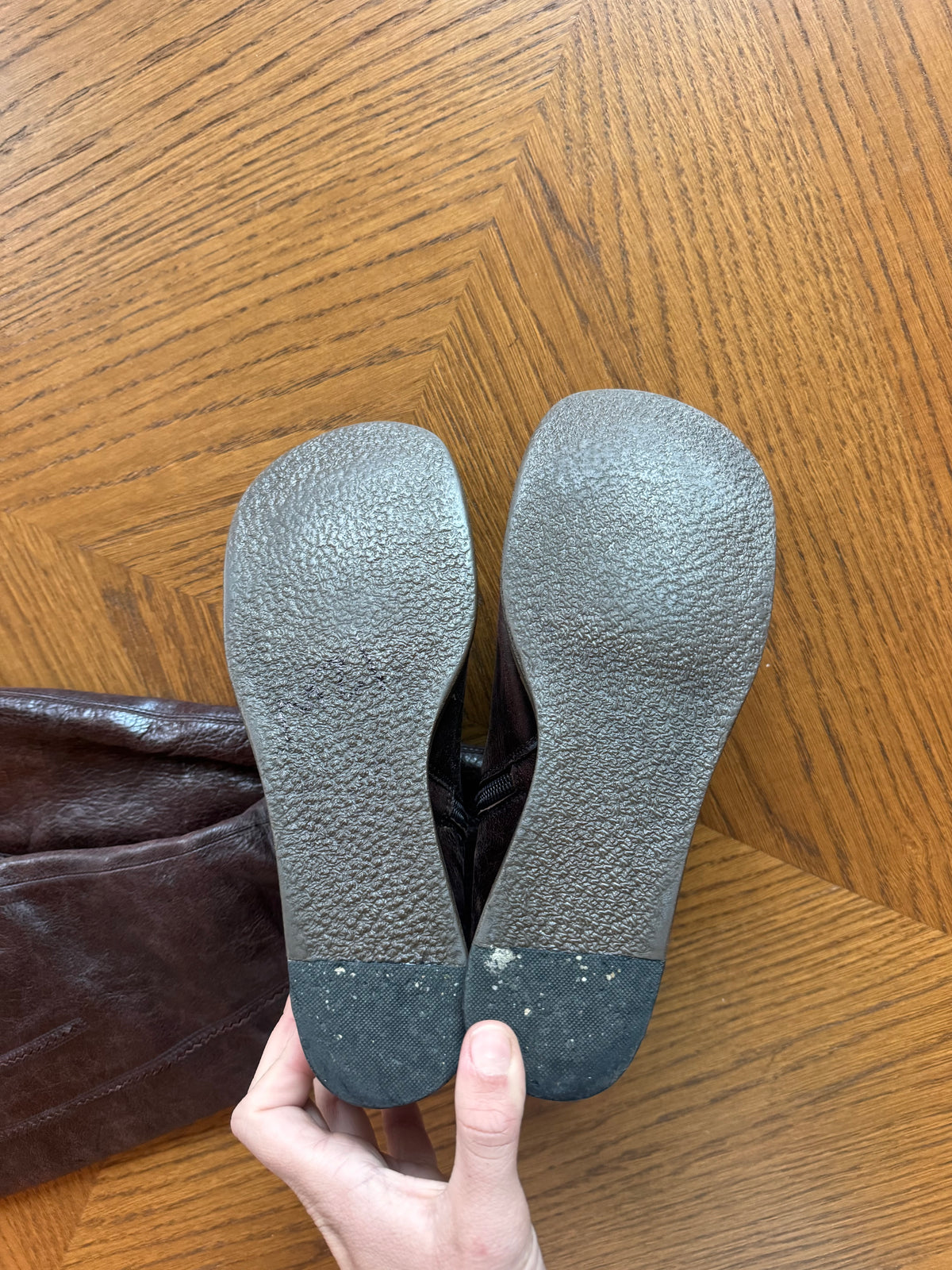 Vintage leather wedge boots 6.5-7