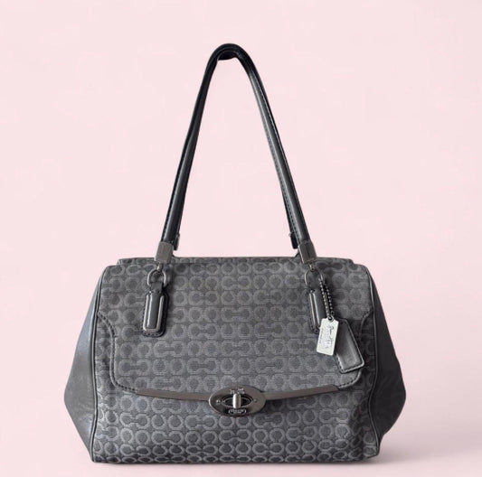 Coach 25215 Y2K Gray Madison Needlepoint Op Art Bag