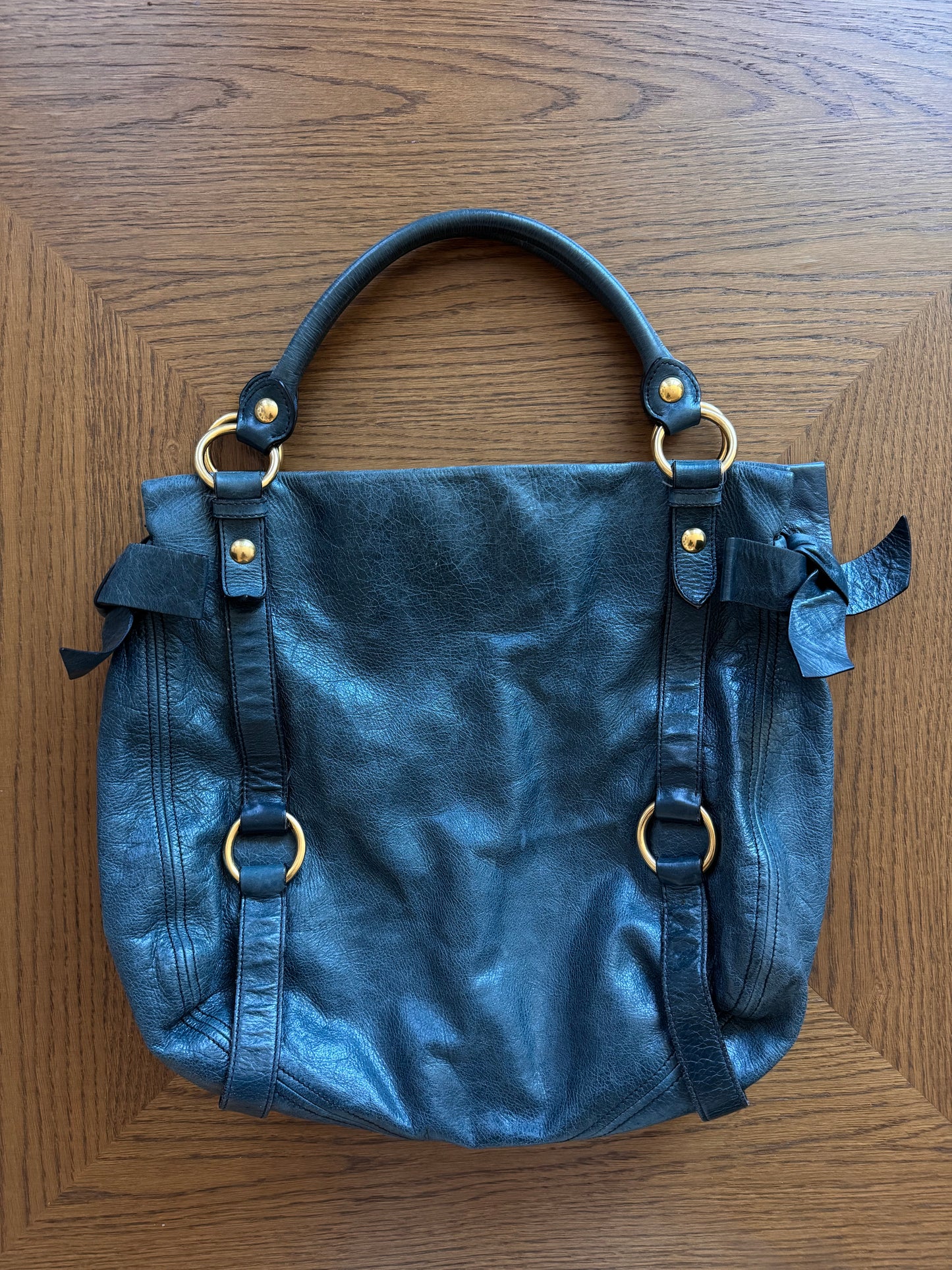 Vintage Miu Miu leather bow shoulder bag