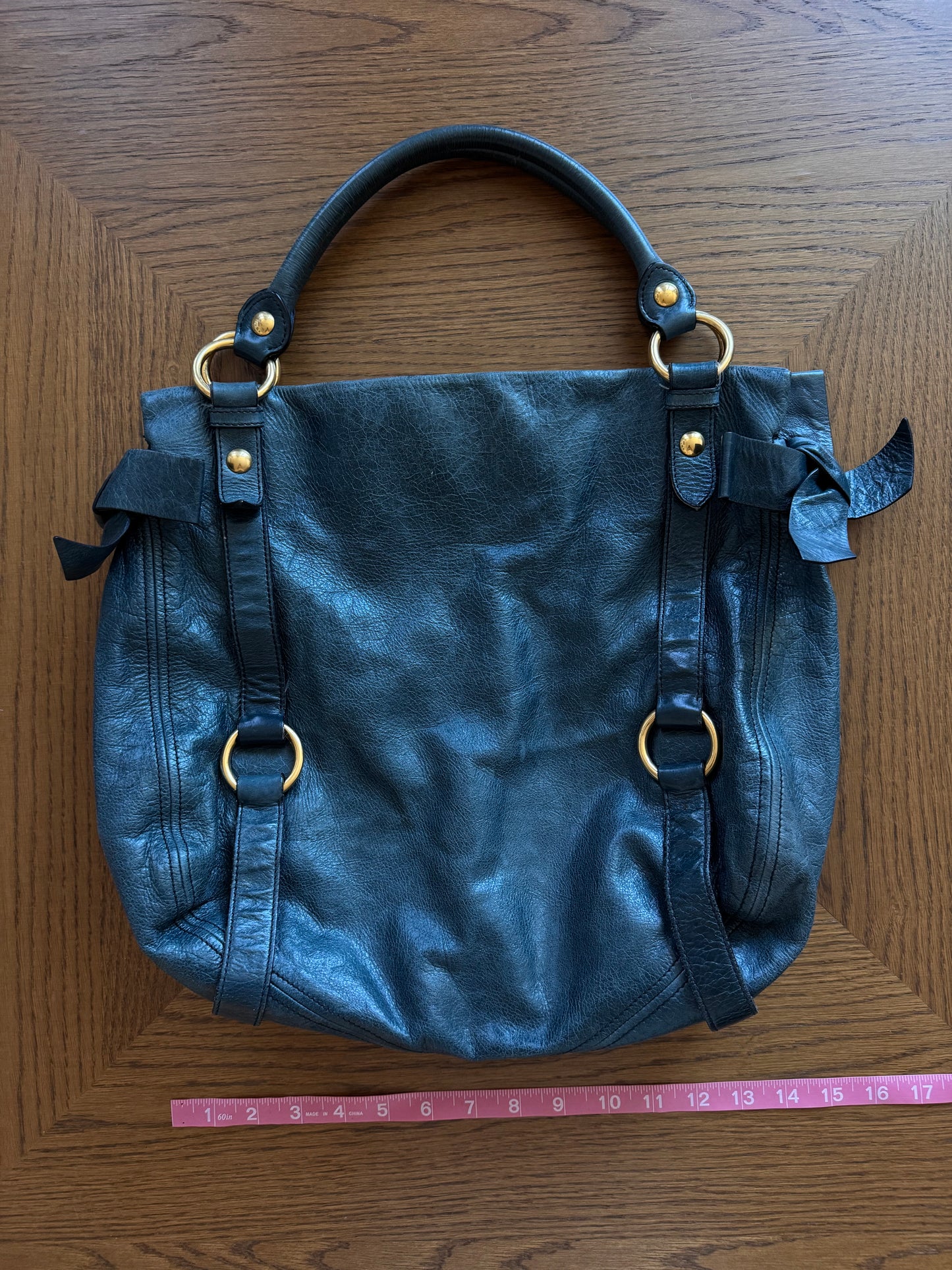 Vintage Miu Miu leather bow shoulder bag