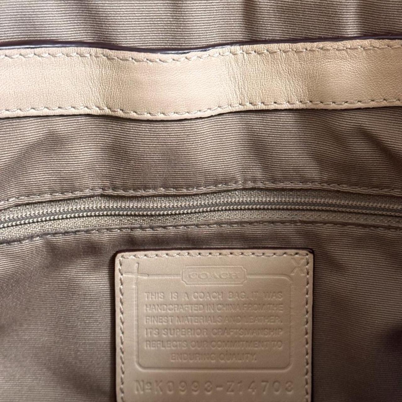 Coach cream pebbled leather shoulder bag Z14703