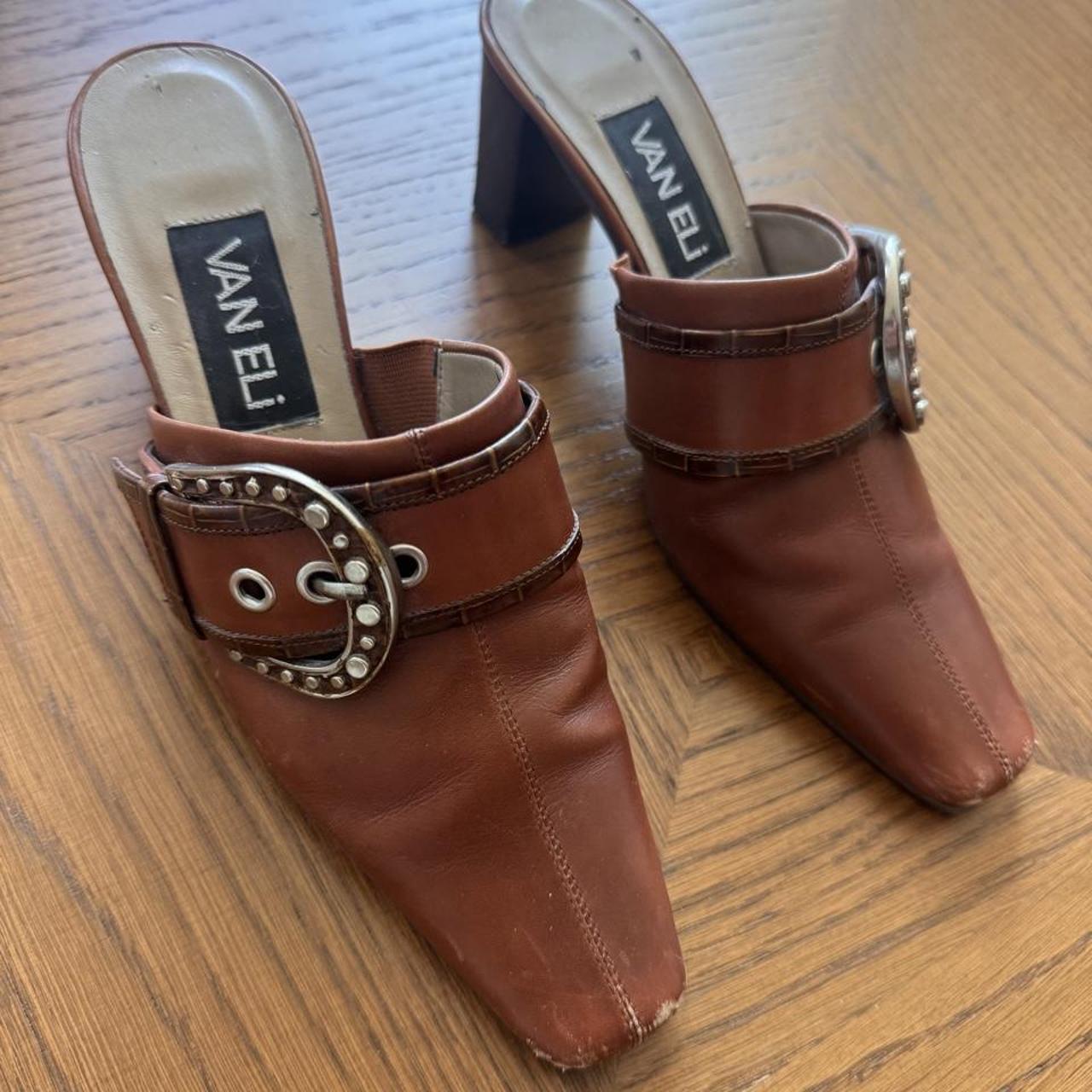 Vintage Vaneli brown leather heeled mules 5.5