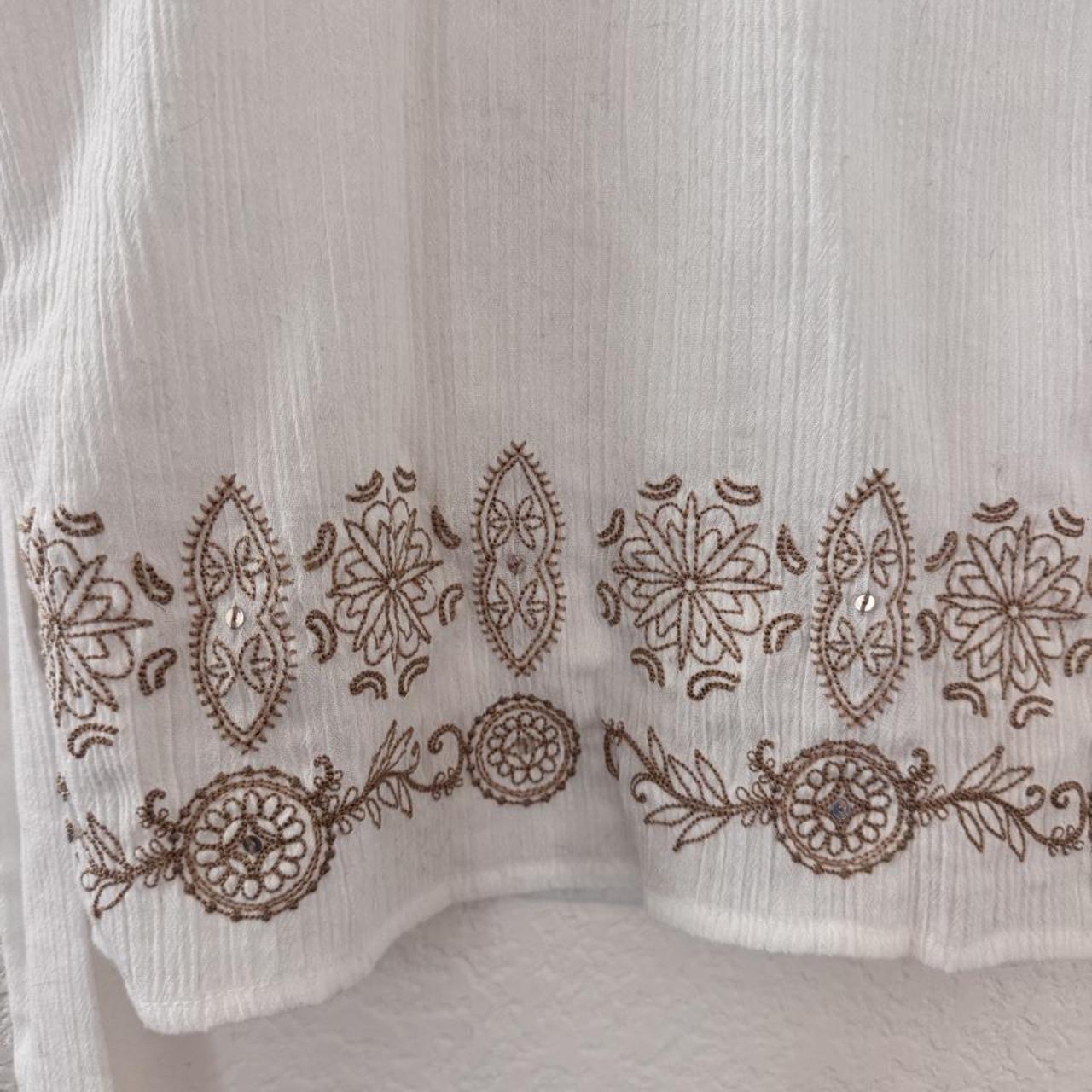 Vintage white embroidered tank S