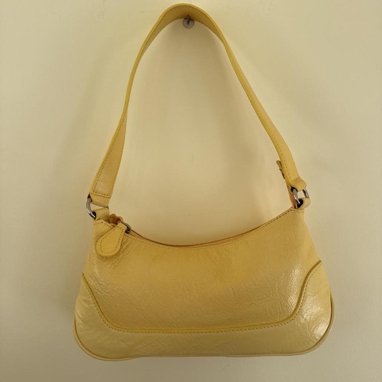 Vintage Wilson’s Leather banana yellow leather shoulder bag