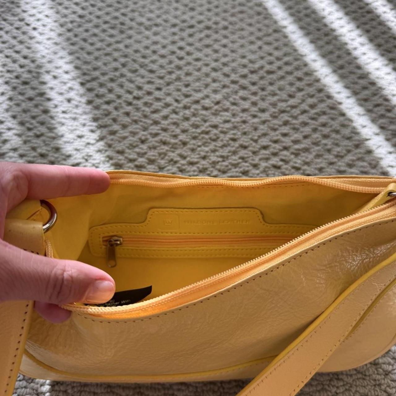 Vintage Wilson’s Leather banana yellow leather shoulder bag