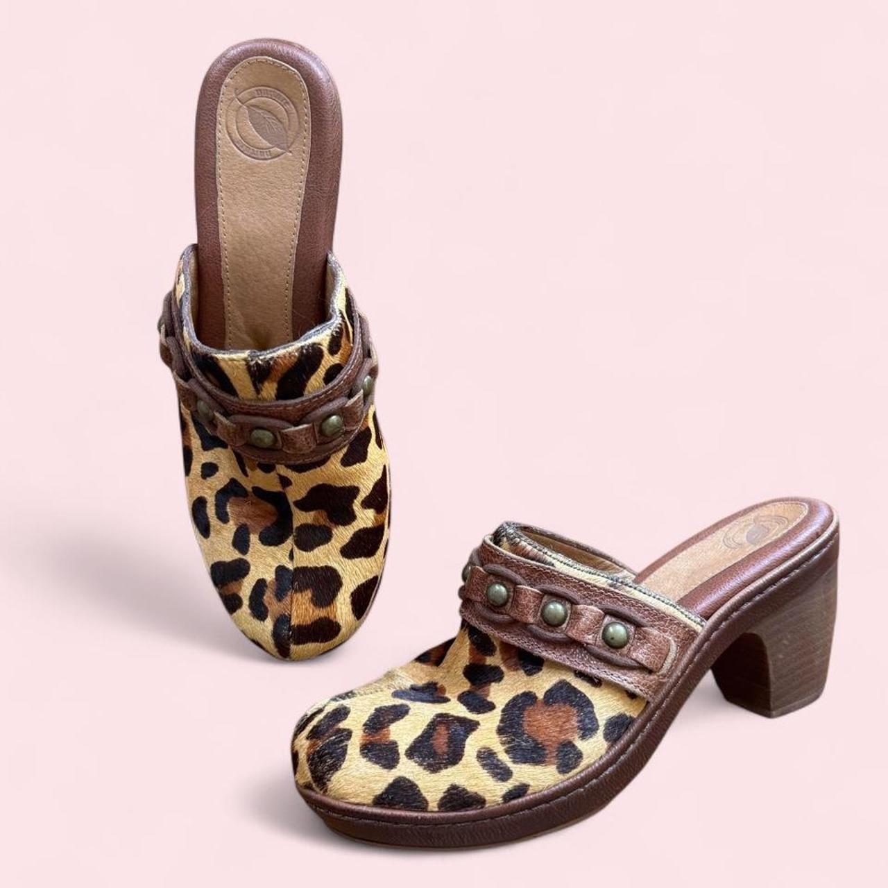 Vintage leopard print mules 8.5