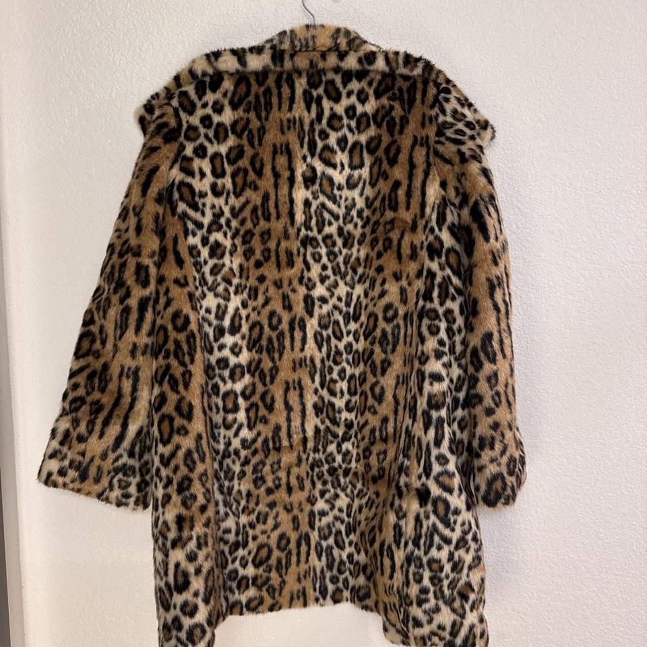 H&M leopard print faux fur coat xs