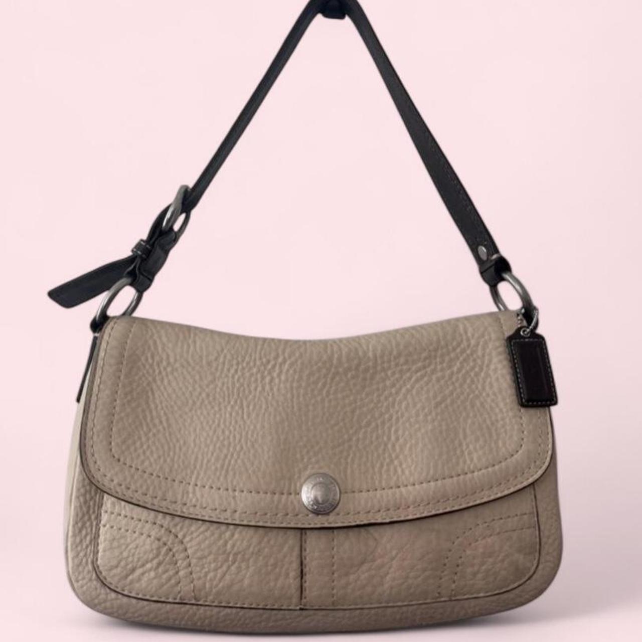 Coach cream pebbled leather shoulder bag Z14703