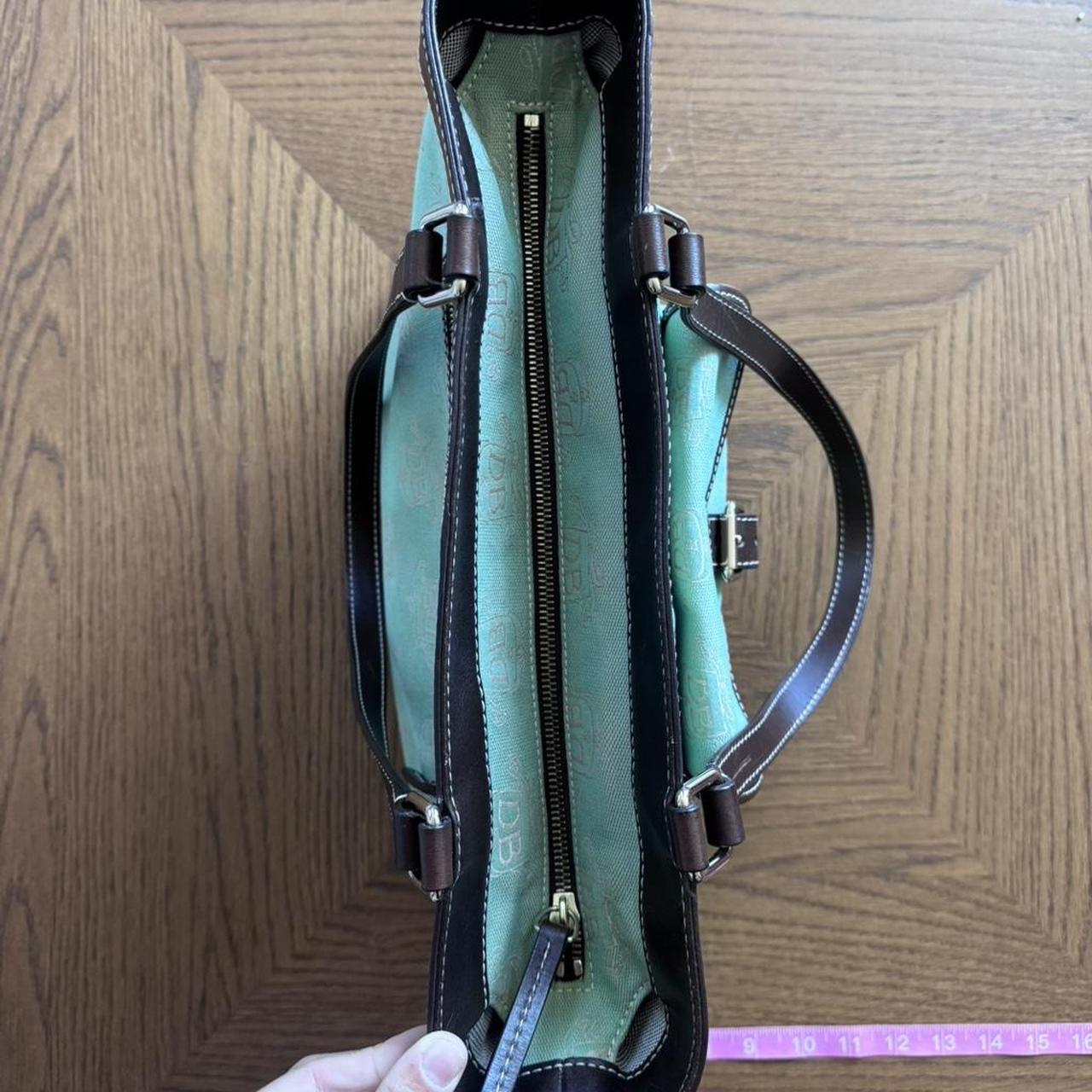 Dooney and Bourke Y2K mint and brown tote bag