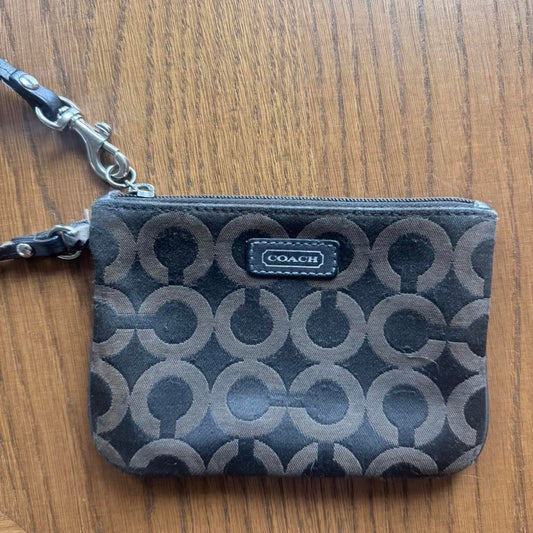 Y2K Coach brown signature print wristlet