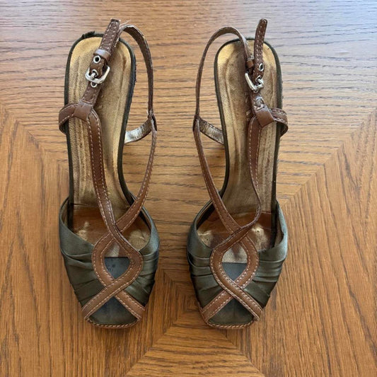 Vintage Prada slingback heels 38