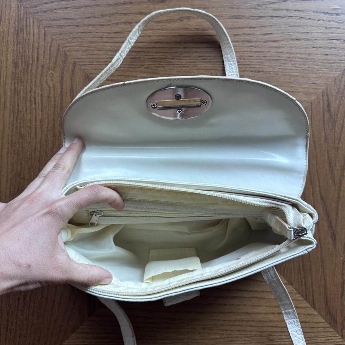 White y2k croc shoulder bag with big buckle detail