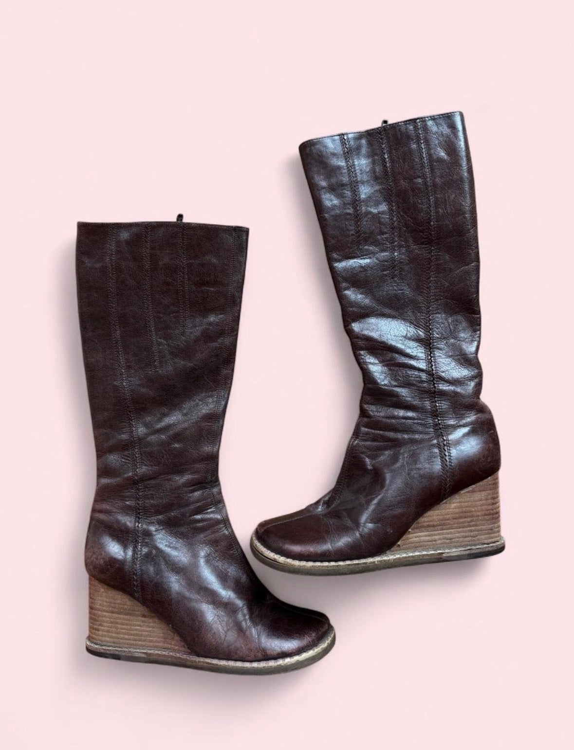 Vintage leather wedge boots 6.5-7