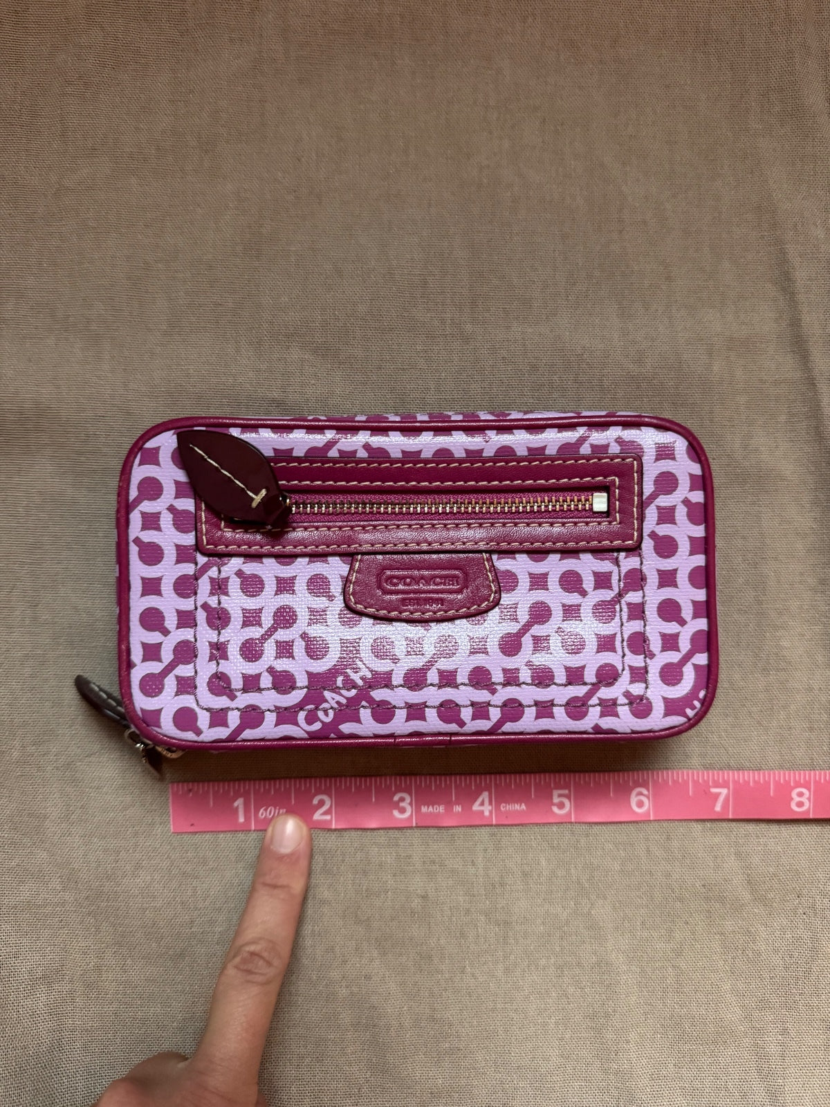 Vintage Coach pink Signature monogram jewelry holder