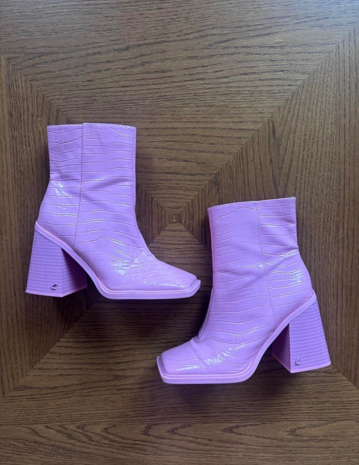 Sam Edelman pink gogo booties 9