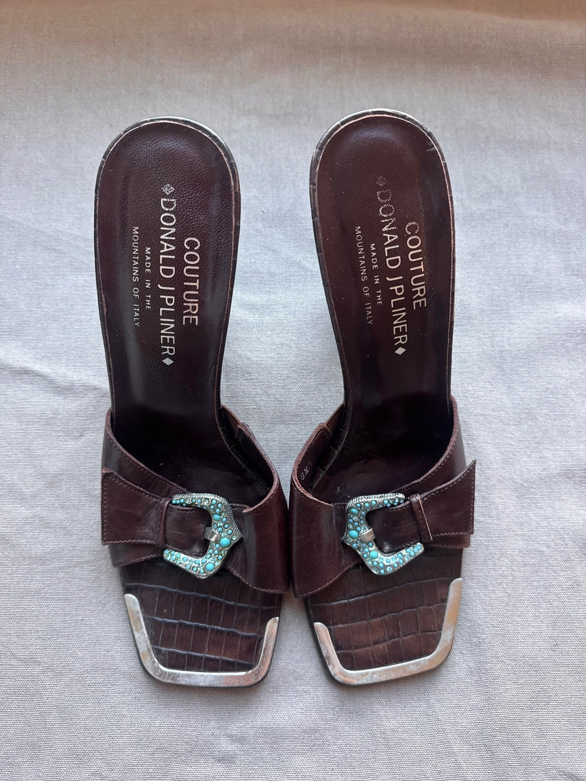 Donald J. Pliner couture leather heels 8.5