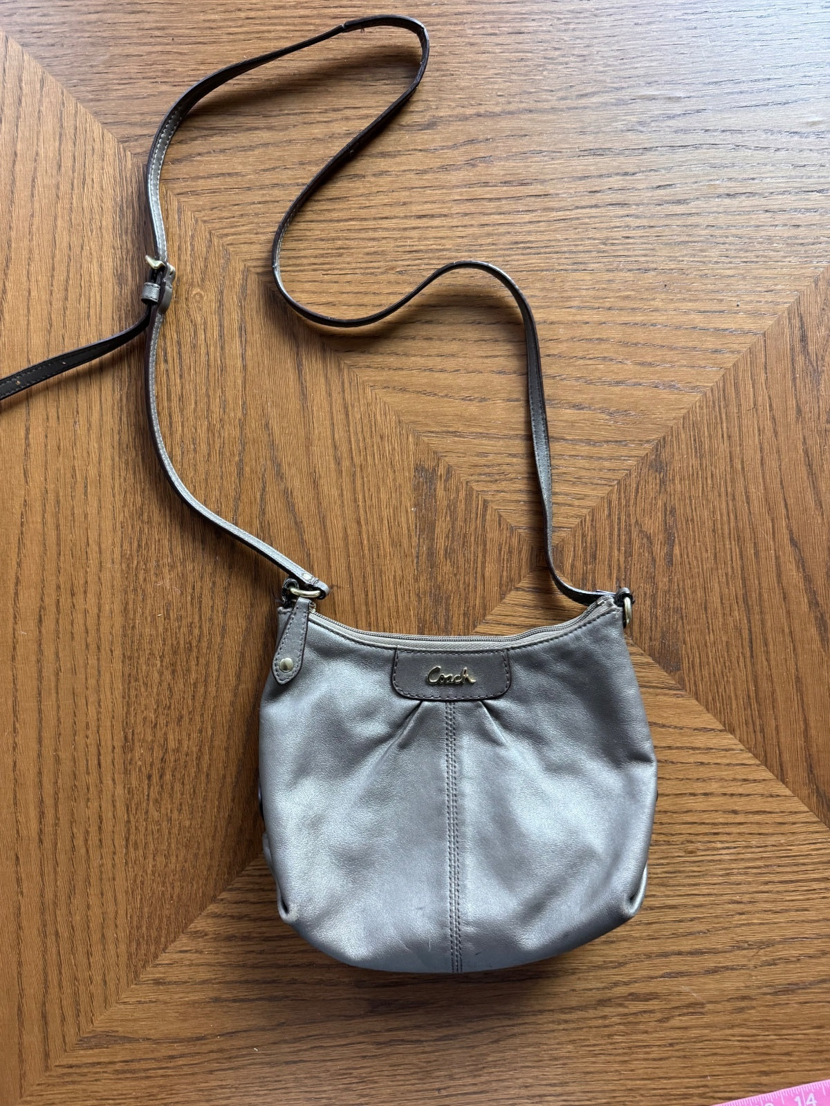 Small Coach gray leather crossbody