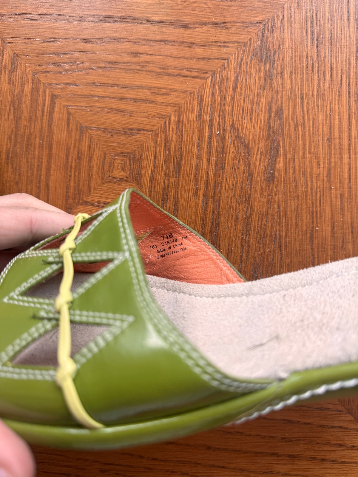Cole Haan vintage green sandals 8