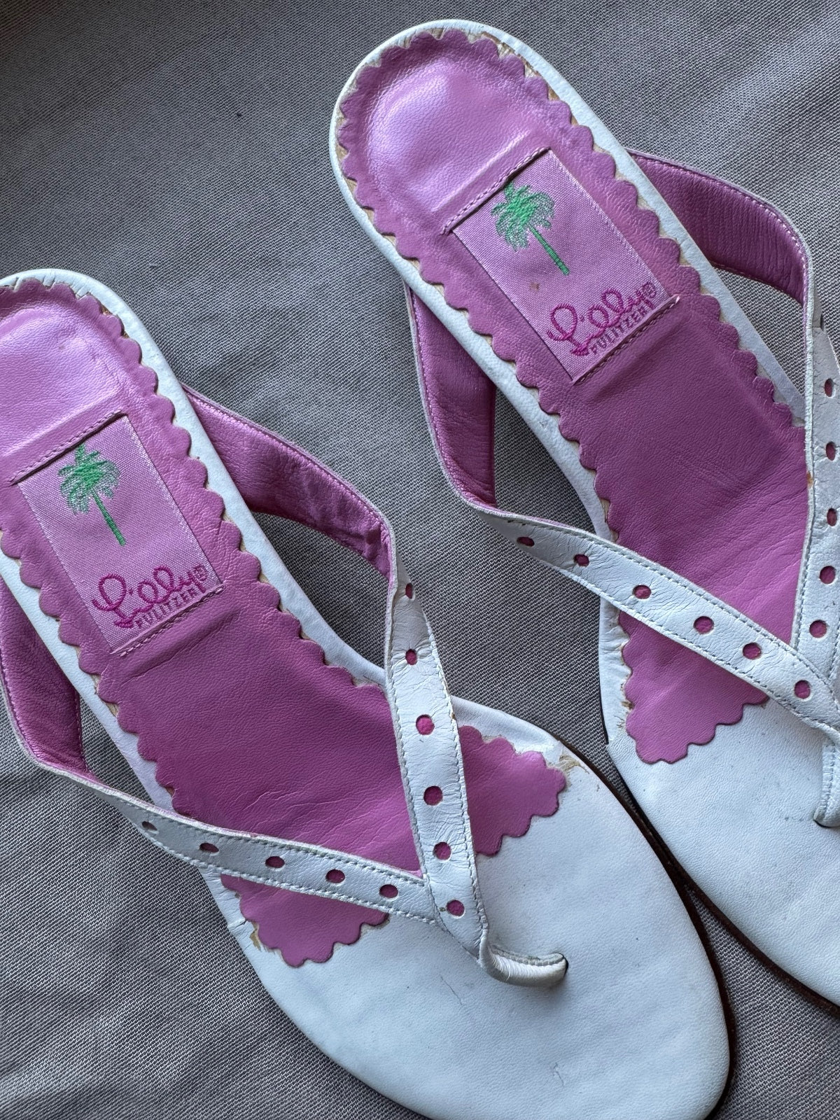 Vintage Lilly Pulitzer pink and white sandals 8.5