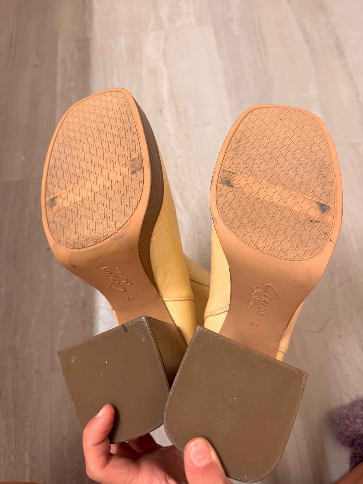 Circus by Sam Edelman Cream Platform Chelsea Boots 10