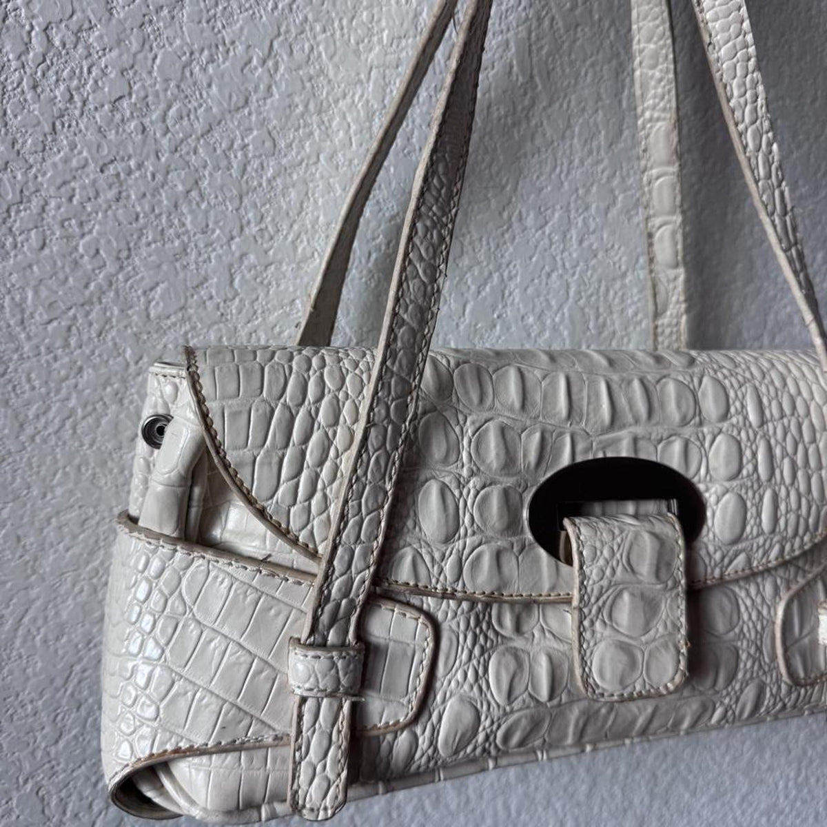White y2k croc shoulder bag with big buckle detail