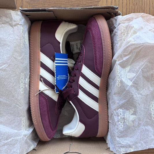 New with tags in box Adidas Samba OG ID0477 maroon sneakers