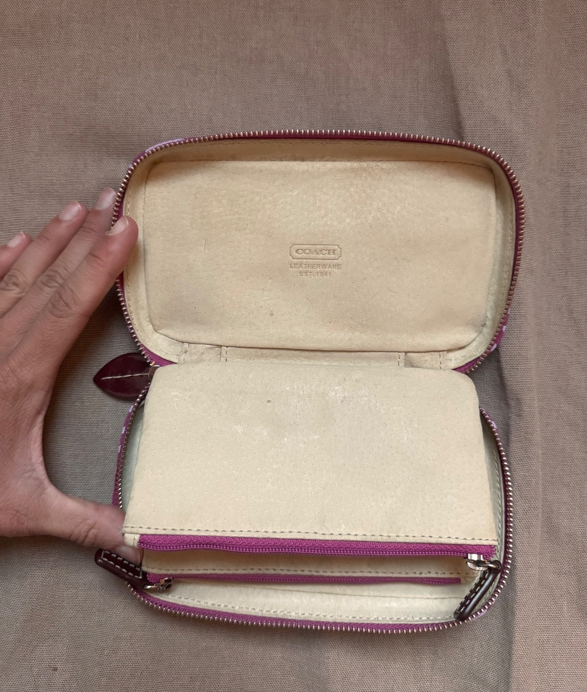 Vintage Coach pink Signature monogram jewelry holder