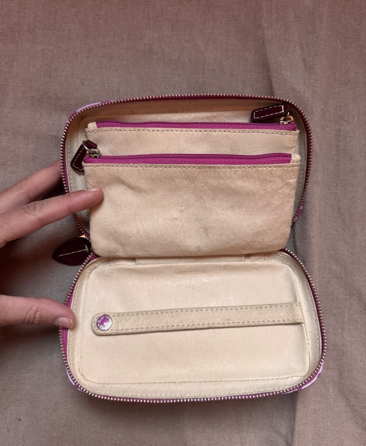 Vintage Coach pink Signature monogram jewelry holder